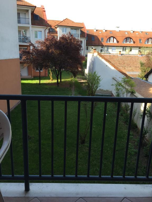 Crazy Frog Gambrinusz Ii. Apartment Hajduszoboszlo Exterior photo
